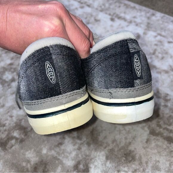 💋Bundle 4 items for $20. Add items💋 to a bundle - Picture 3 of 8